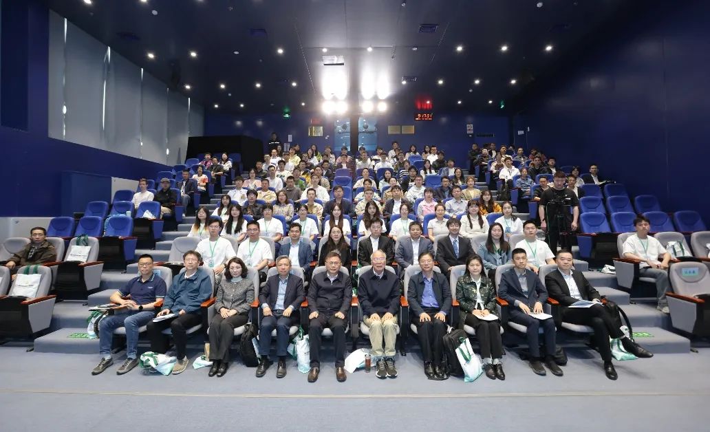 清華大學(xué)環(huán)境博士論壇現(xiàn)場